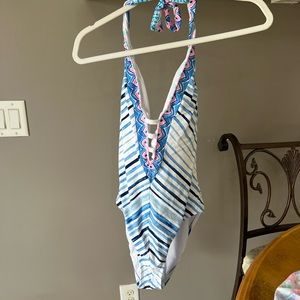 Lilly Pulitzer one piece swimsuit 10